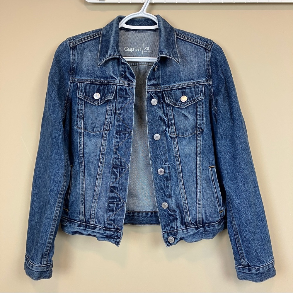 Gap Icon Saddle Blue Denim Jean Jacket Women’s XS.